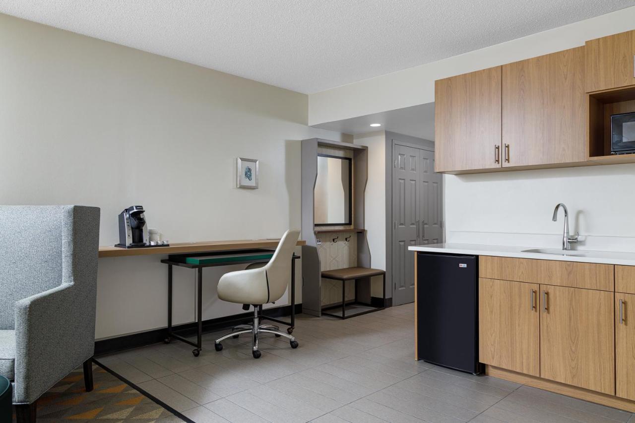 Holiday Inn Cleveland By Ihg Ngoại thất bức ảnh