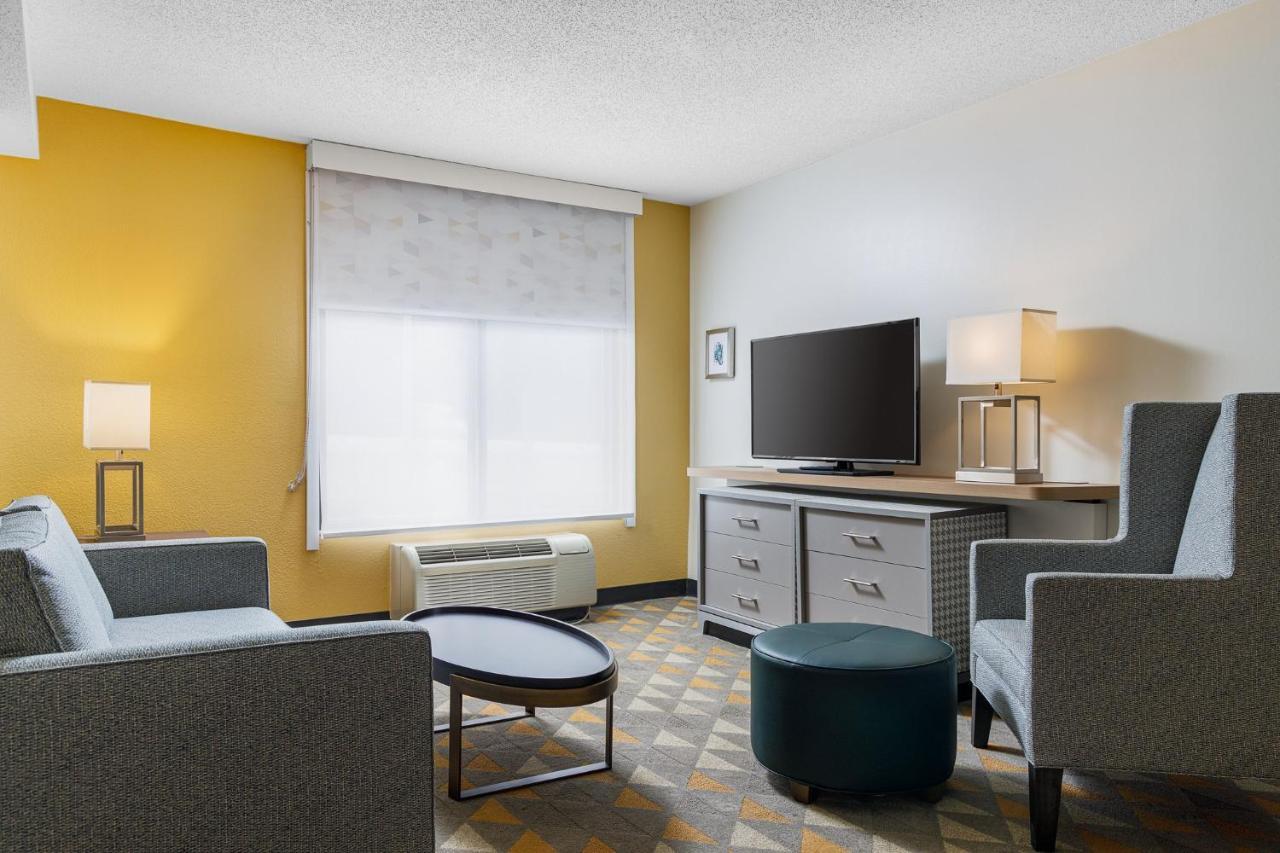 Holiday Inn Cleveland By Ihg Ngoại thất bức ảnh