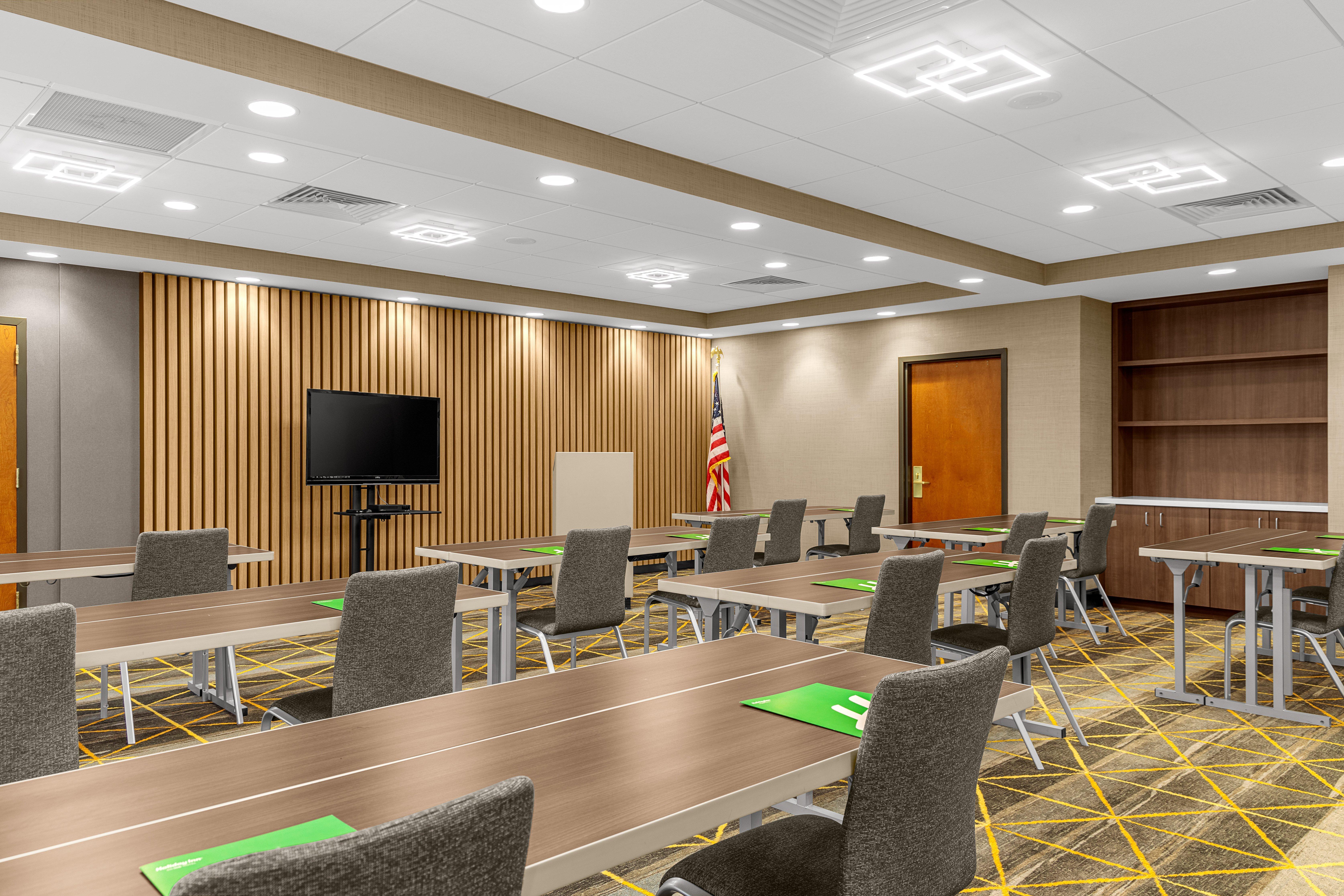 Holiday Inn Cleveland By Ihg Ngoại thất bức ảnh