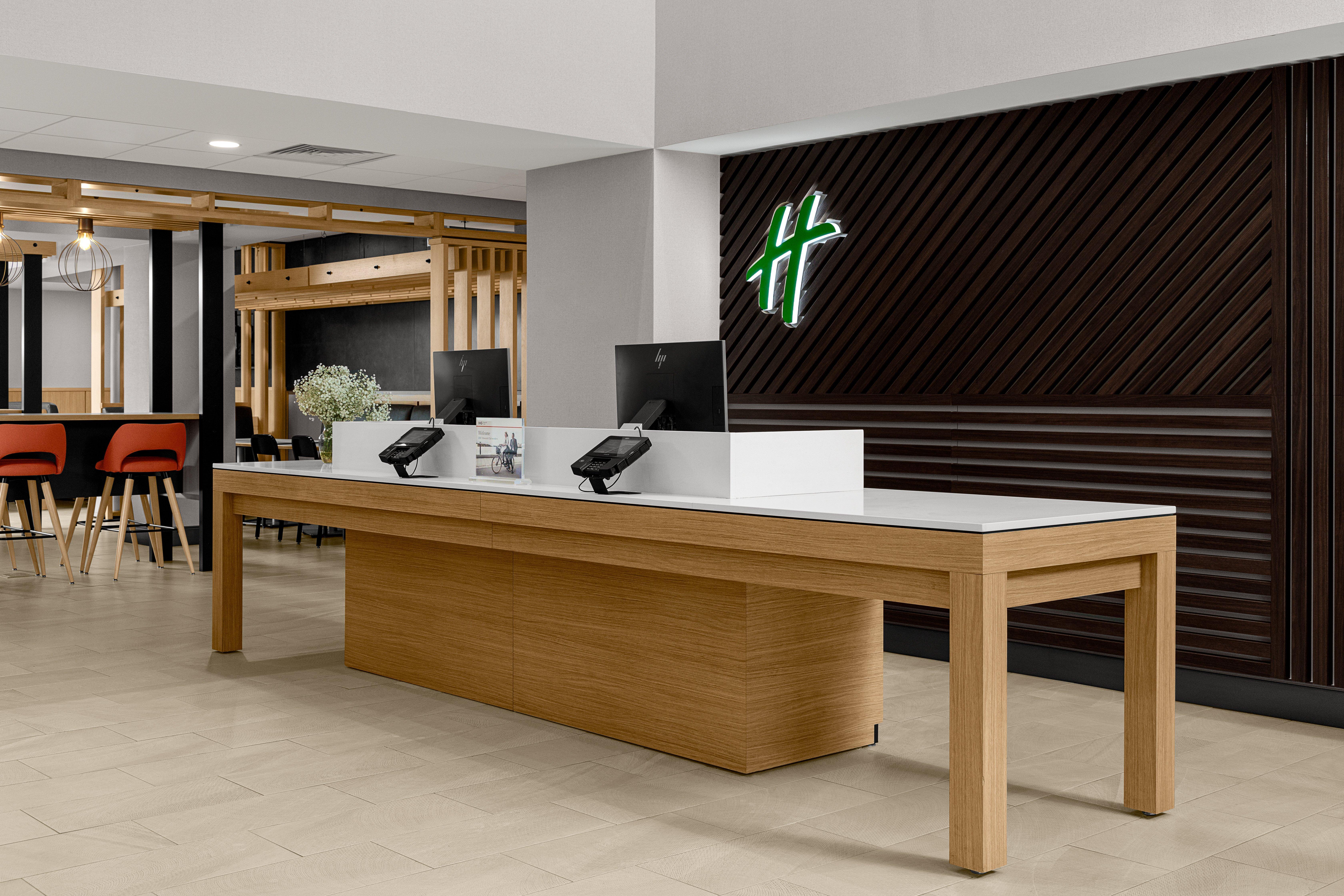 Holiday Inn Cleveland By Ihg Ngoại thất bức ảnh