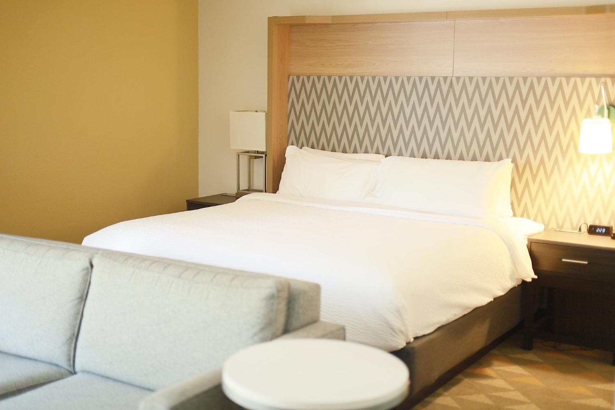 Holiday Inn Cleveland By Ihg Ngoại thất bức ảnh